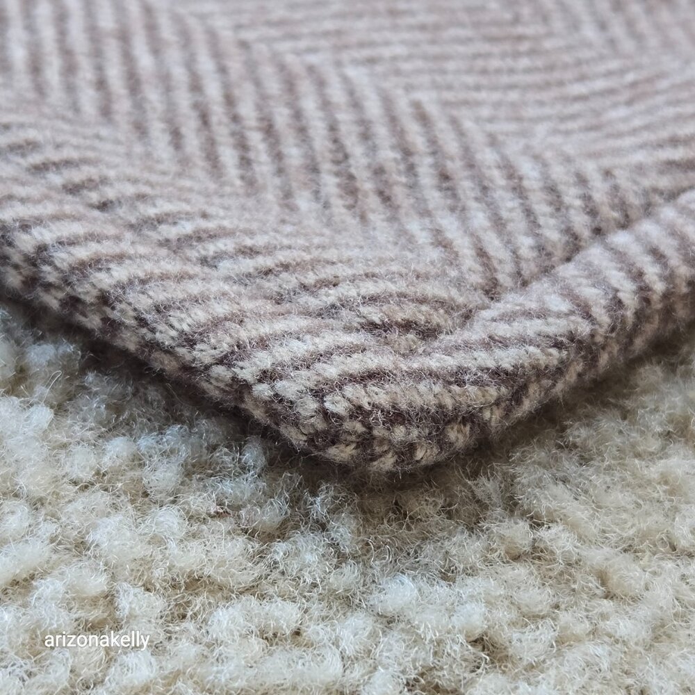 NWOT Tan Wool Herringbone Tailored/Structured Scarf Menswear Haberdashery - Picture 6 of 14